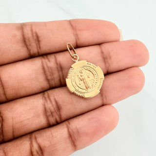 Dije San Benito | Oro Amarillo 18K | 2.1 g | 3 cm