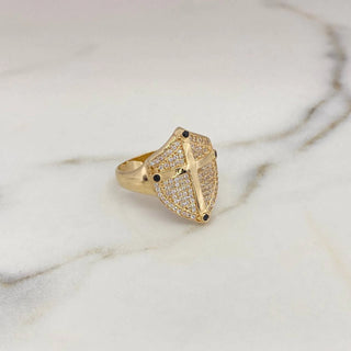 Anillo Escudo Cruz | Oro Amarillo 18K | 6.2gr | T9 | Circones Blancos Negros