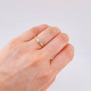 Anillo Solitario Tupido | Oro Amarillo 18K | 2.95 g | T6