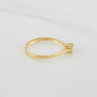 Anillo Solitario Puente | Oro Amarillo 18K | 1.2 g | T6 1/2