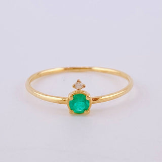 Anillo Solitario Tortuga Esmeralda 15Pts | Oro Amarillo 18K | 0.95 g | T7 1/4