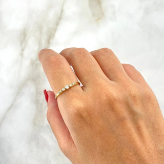 Anillo Solitario Trio | Oro Amarillo | 1.65gr | T7 | Diamantes Blancos 14pts