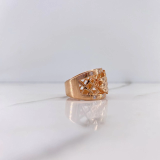 Anillo Aguila | Oro Rosa | 8.95gr | T8 3/4 | Circones Negro Blancos