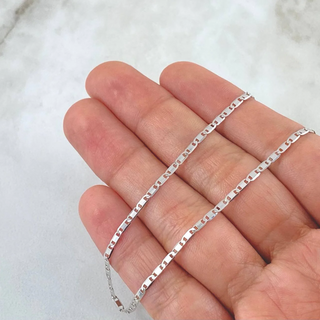 Cadena Plana | Oro Blanco +3 18K | 3.4gr | 45cm | 1.7mm