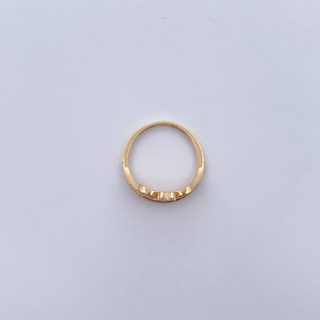 Anillo 15s Corona Corazon | Oro Amarillo 18K | 2.6gr | T4 3/4 | Circones Blancos