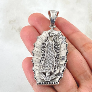Dije Virgen Guadalupe | Oro 18K | 15.85gr | 6.5cm