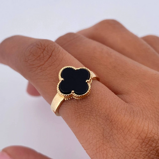 Anillo Trebol | Oro Amarillo Nac.Esp. 18K | 4.65gr | T6 3/4 | Onix Negra