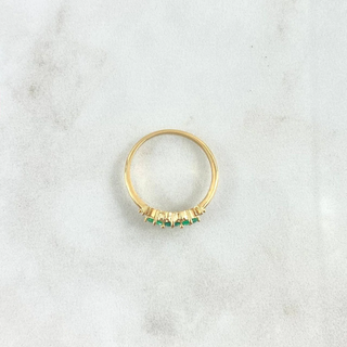 Anillo Trio Centellado | Oro Amarillo | 2.4gr | T7 1/2 | Esmeraldas 26pts - Diamantes Blancos 12pts