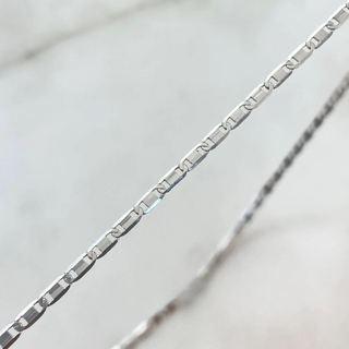 Cadena Plana | Oro Blanco +3 18K | 3.4gr | 45cm | 1.7mm