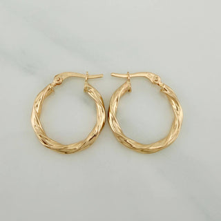 Candongas Mary | Oro Amarillo 18K | 1.6 g | 2.2 cm