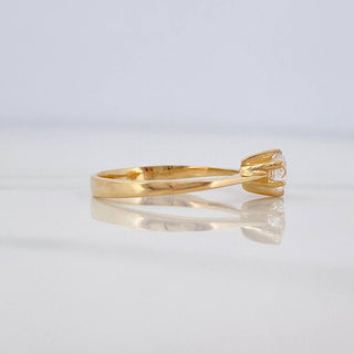 Anillo Solitario | Oro Amarillo 18K | 2 g | Talla 5 1/2