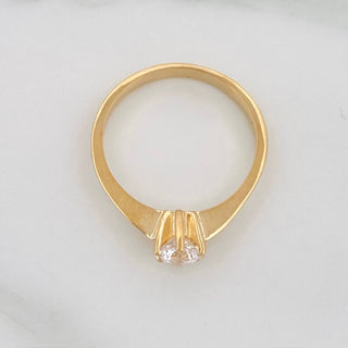 Anillo Solitario | Oro Amarillo 18K | 2 g | Talla 5 1/2
