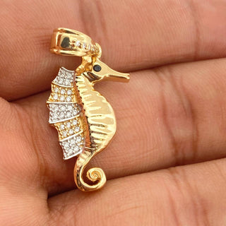 Dije Caballito de Mar | Dos Oros Amarillo Blanco 18K | 3.8 g | 3.5 cm