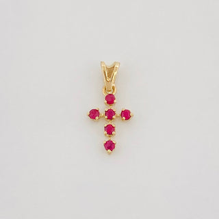 Dije Cruz Rubies 18Pts | Oro Amarillo 18K | 0.35 g | 1.3 cm