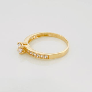 Anillo Solitario Churumbela | Oro Amarillo 18K | 2.4 g | Talla 7 1/4