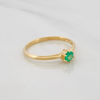 Anillo Solitario Esmeralda 14pts | Oro Amarillo 18K | 1.6 g | T 7