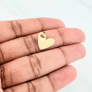 Dije Placa Corazón | Oro Amarillo 18K | 0.6 g | 1.5 cm