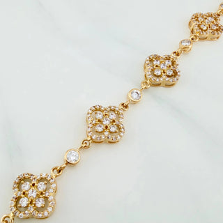 Pulso Trebol | Oro Amarillo 18K | 13.3 g | 19.3 cm | 11.5 mm